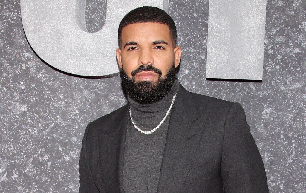 Drake Sends More Shots At JAŸ-Z And Roc Nation Drake Sends More Shots At JAŸ-Z And Roc Nation