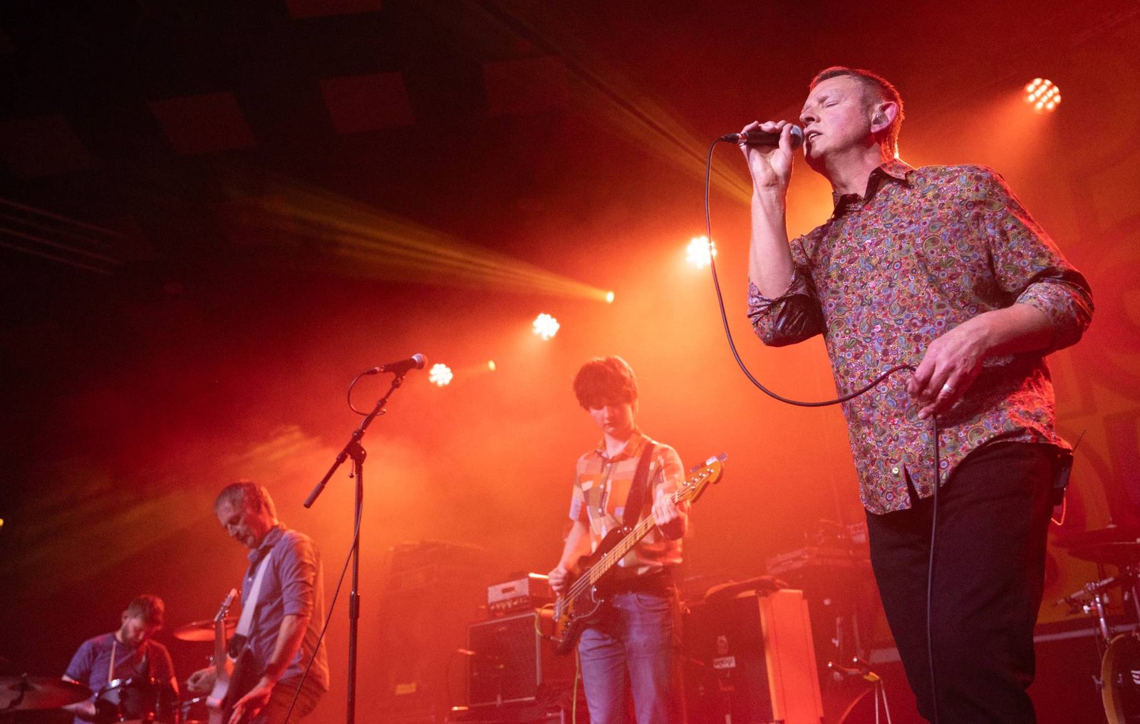 Inspiral Carpets tour bus involved in motorway crash that leaves two in hospital Inspiral Carpets tour bus involved in motorway crash that leaves two in hospital