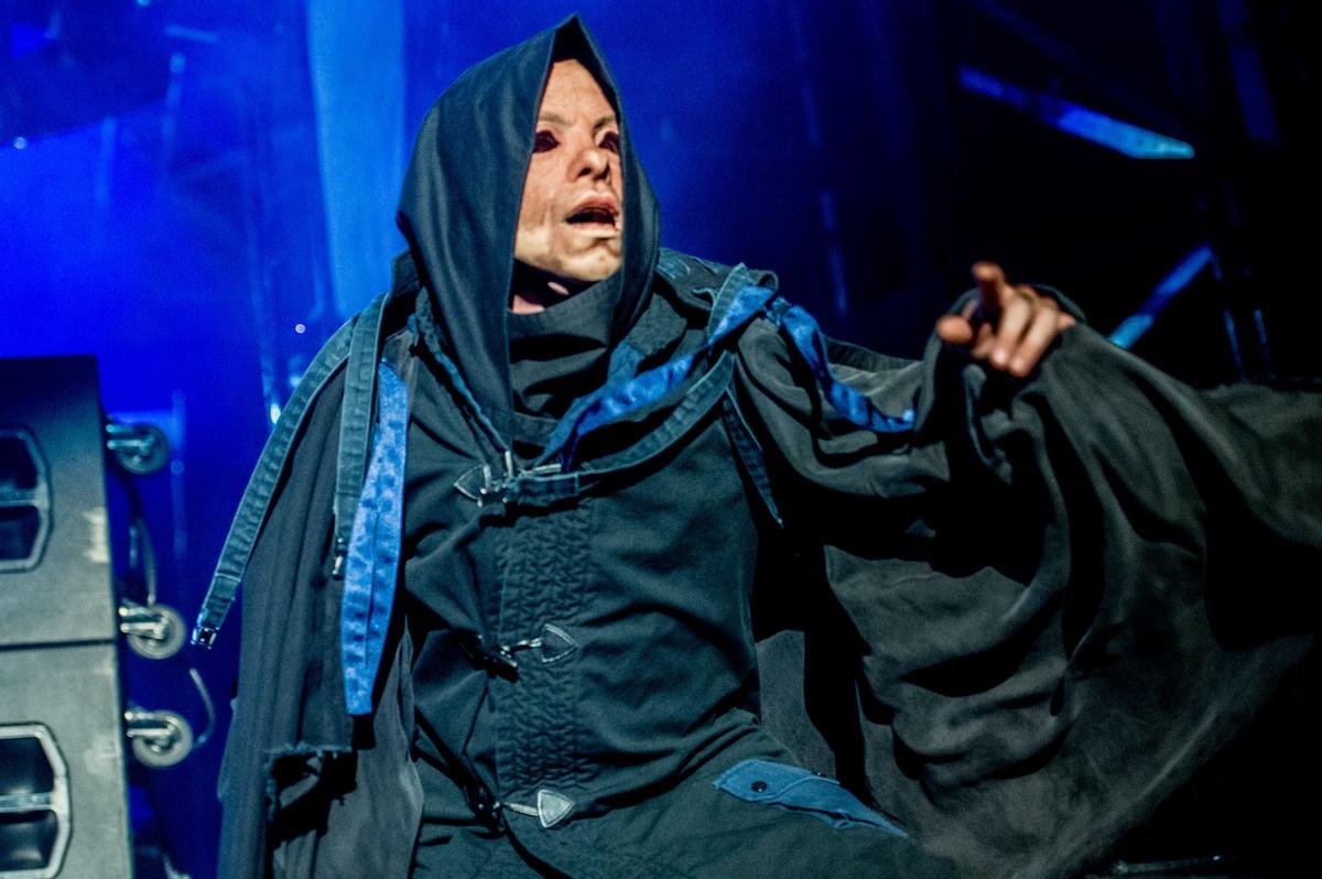 Sid Wilson Introduces Himself as Being From Slipknot While Co-Hosting Competition Sid Wilson Introduces Himself as Being From Slipknot While Co-Hosting Competition