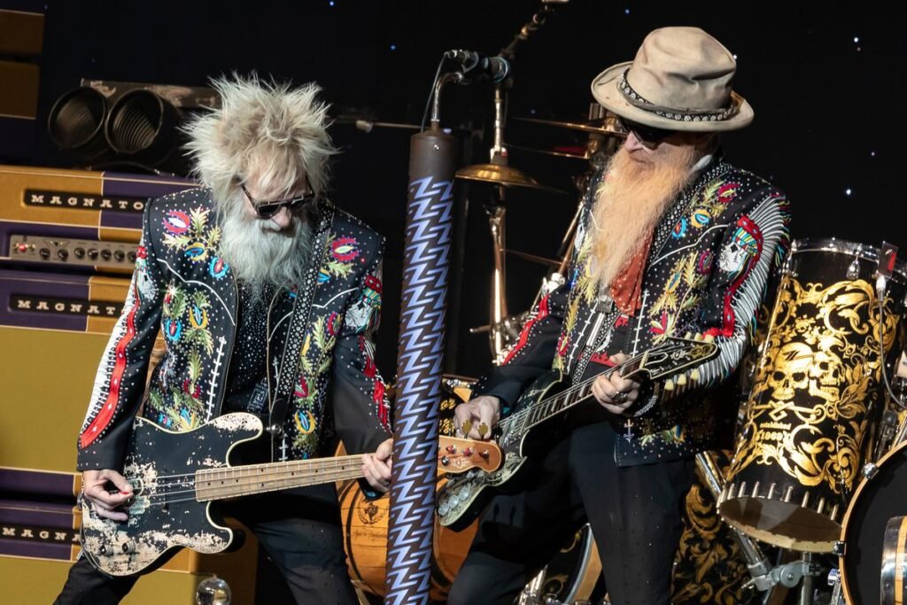 ZZ Top Will Keep Touring After Frank Beards Death, Per the Drummers Wishes ZZ Top Will Keep Touring After Frank Beards Death, Per the Drummers Wishes